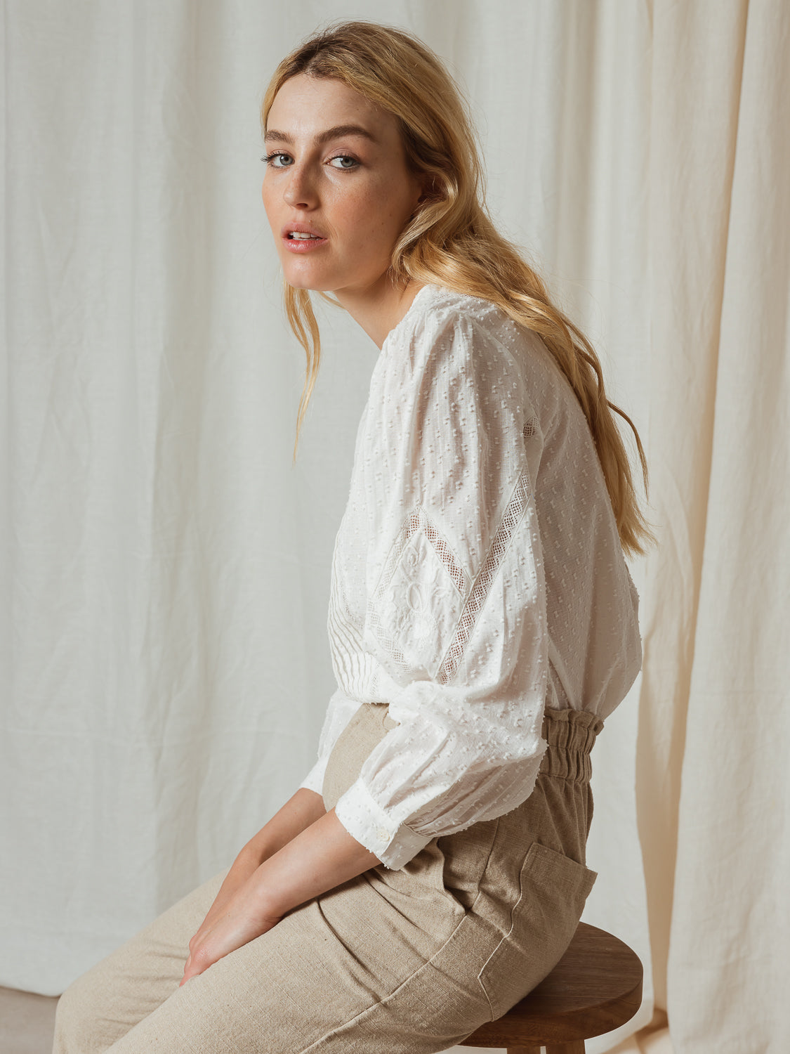 Romantic Shirt - Crudo AD225
