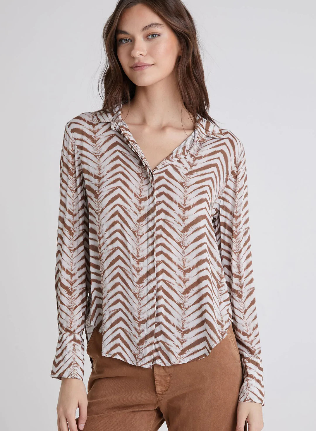 Golden Chevron || Placket