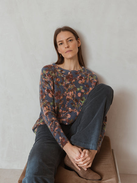 RS445  Floral Wool Knit || Marine