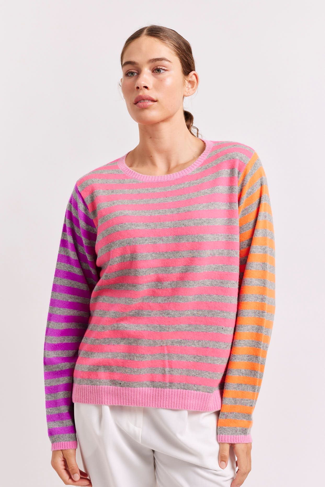 HENLEY SWEATER || Pink